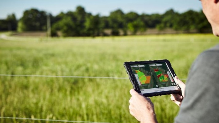 Bayer’s Digital Farming Platform: Empowering Smallholder Farmers