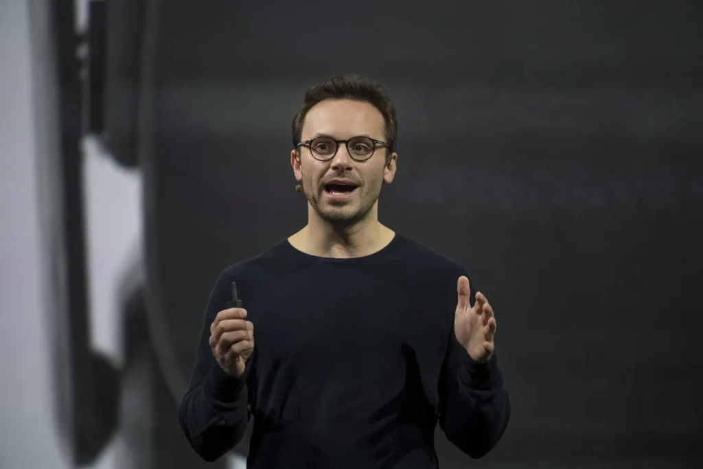 Meet Maya & Miles: are these emotionally intelligent AIs the future of voice technology?