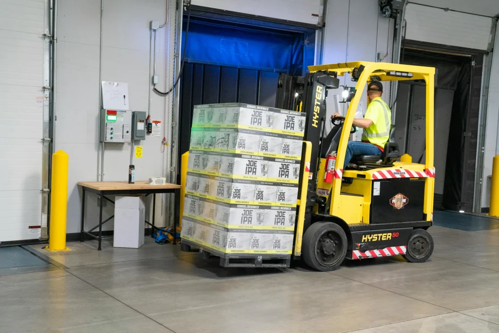 Amazon Enhances Warehouse Efficiency with Advanced Robotics